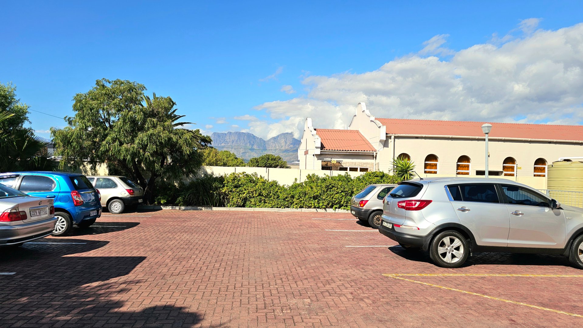 2 Bedroom Property for Sale in Gordons Bay Central Western Cape